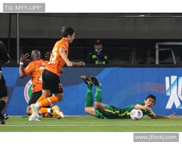 武汉足球队防反战术解析与深度剖析助力球队崛起之路